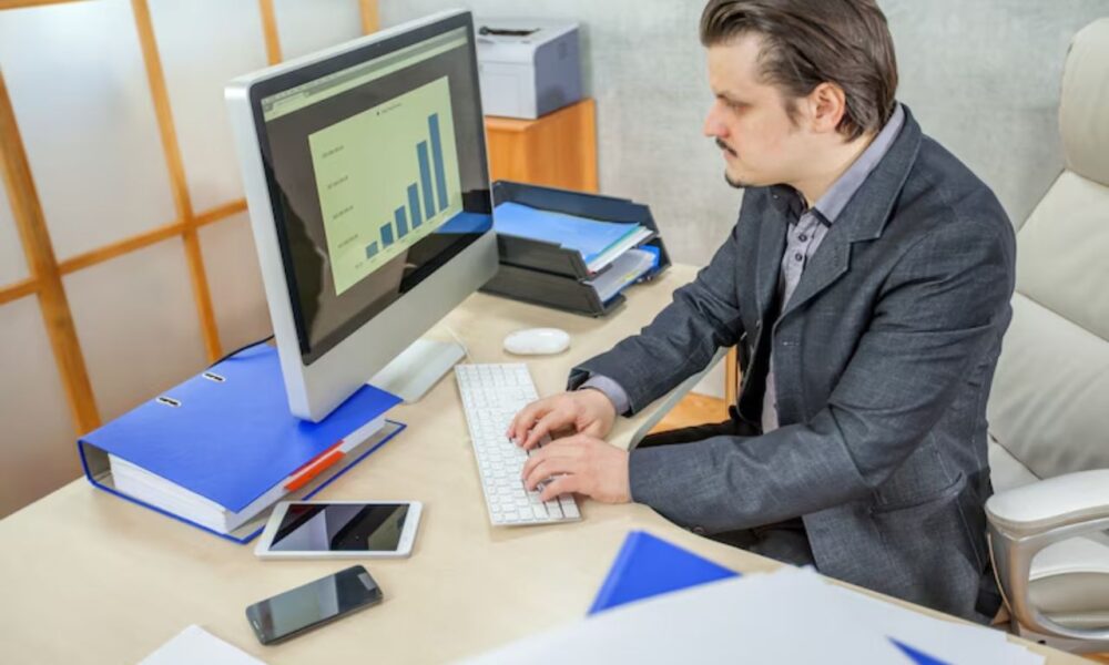 How Much Do Brokers Charge to Sell a Business