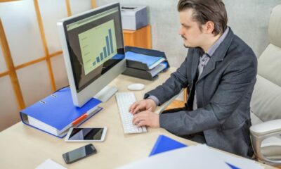 How Much Do Brokers Charge to Sell a Business